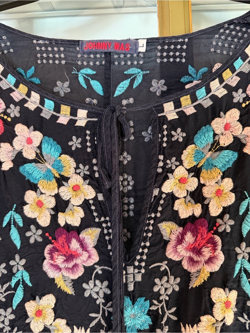 Johnny Was Navy Floral Embroidered Tunic Top - Picture 4 of 11